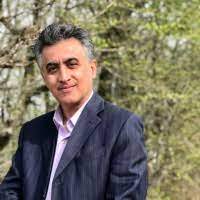 حسین اکبرپورشکتائی مجری طرح توسعه زنبورداری کشور